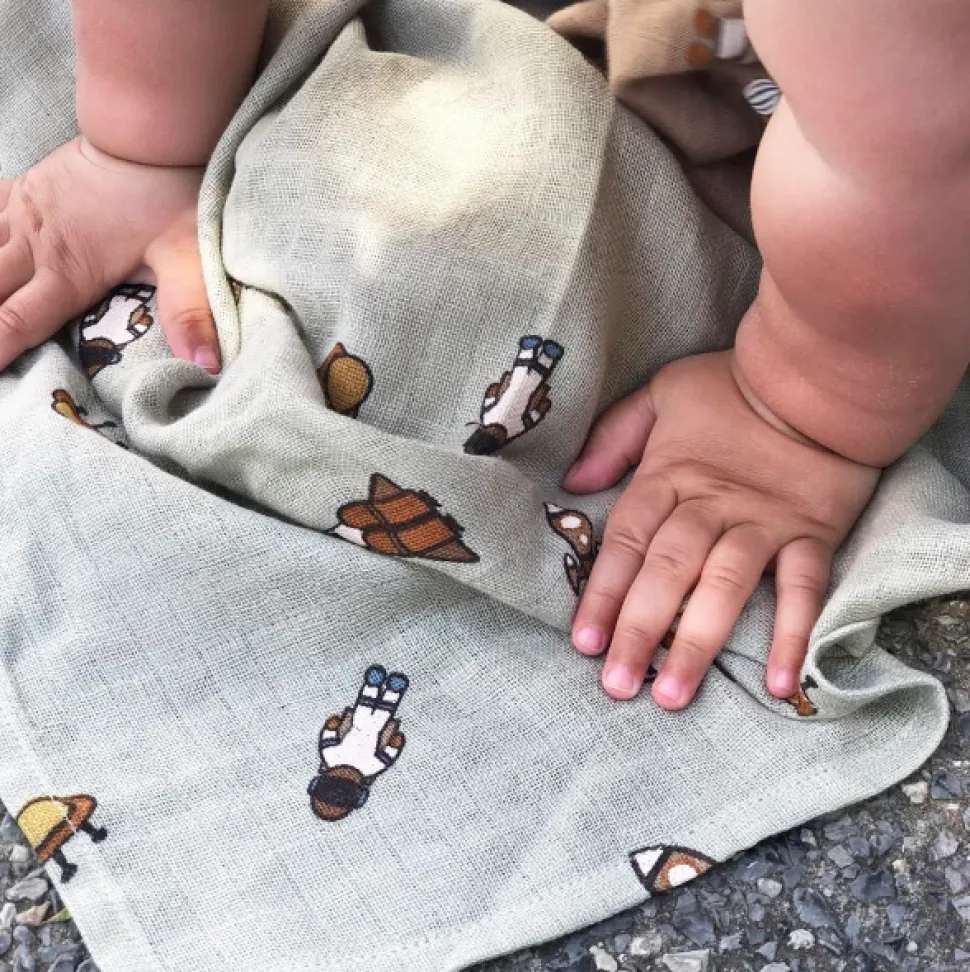 Barri Muslin Swaddle VARIOUS COLOURS