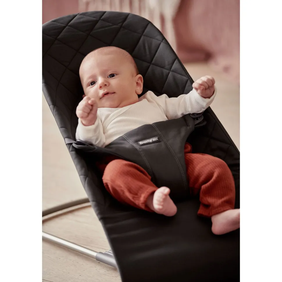 Bouncer Bliss Cotton Classic Quilt - Black