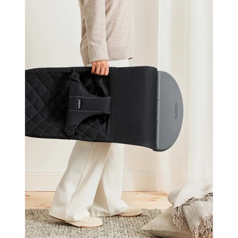 Bouncer Bliss Cotton Classic Quilt - Black
