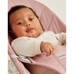 Bouncer Bliss Cotton Petal Quilt - Dusty Pink
