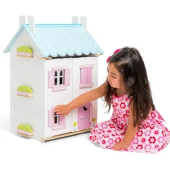 Daisylane Blue Bird Cottage with Furniture