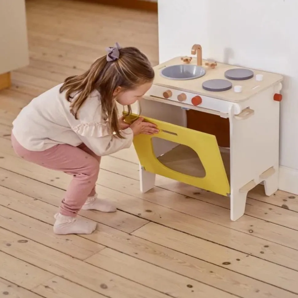 Essentials Kitchen Set