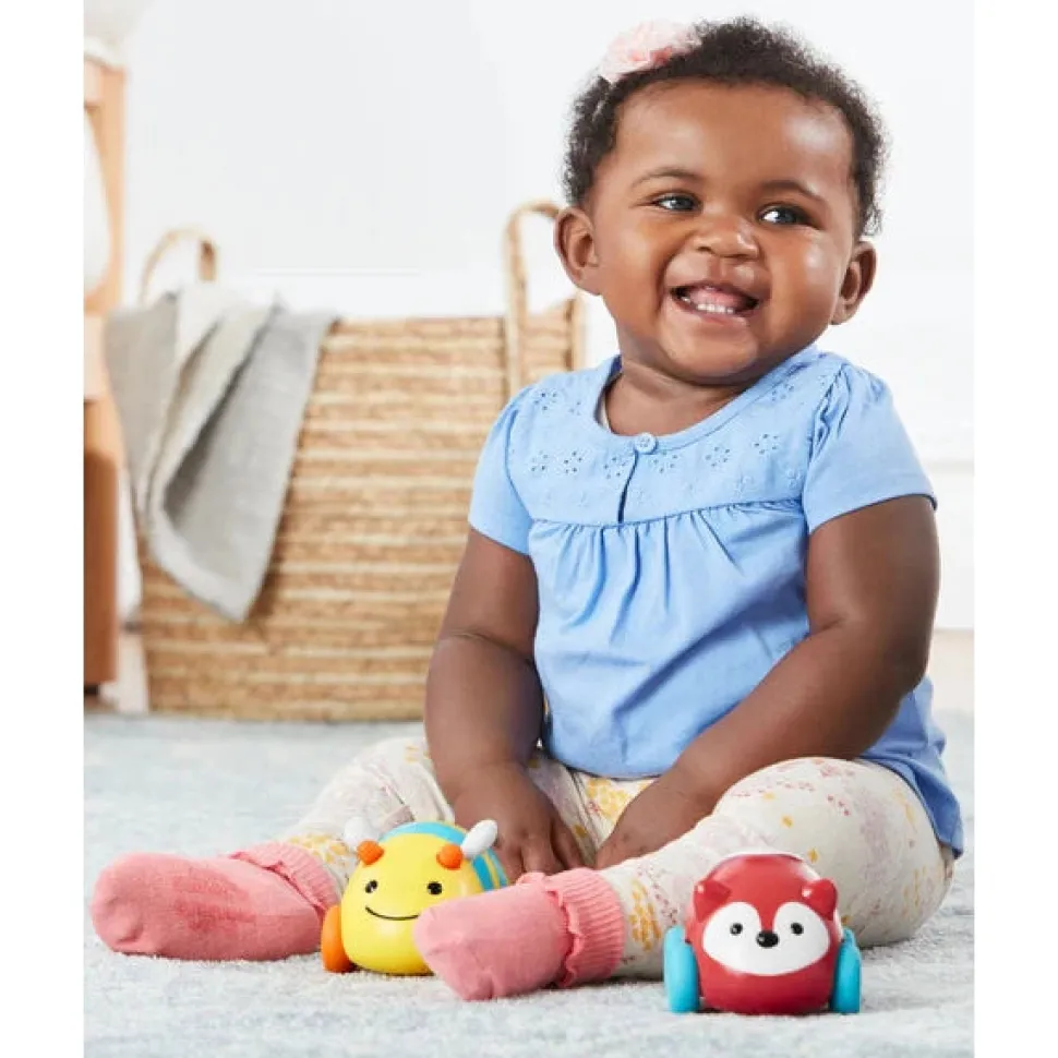 Explore & More Pull & Go Car