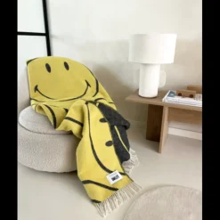 Smiley Blanket VARIOUS COLOURS PRE ORDER JULY